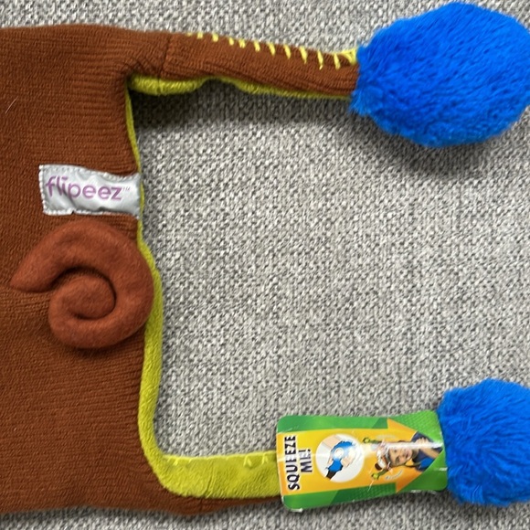 FLIPEEZ Huggy Monkey (As Seen On TV) Winter Hat Action Flap Ears Unisex Kids - Picture 8 of 10